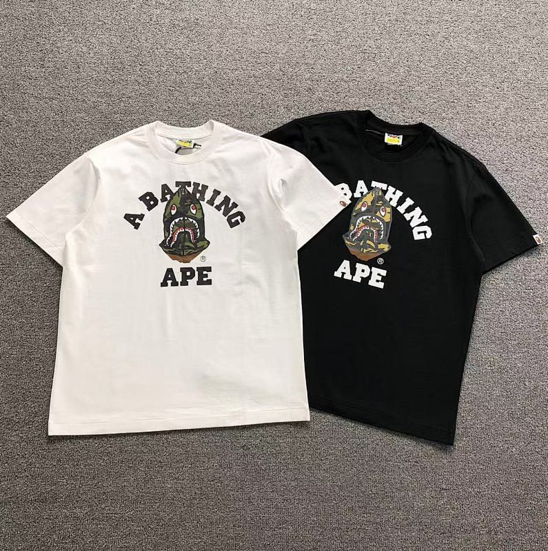 BAPE T-SHIRT 3201130111 （im 170cm 60kg i wear size M in the phot）
