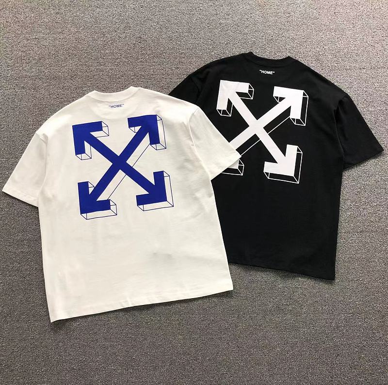 OFF-WHITE T-SHIRT 42051420165（im 170cm 60kg i wear size S in the phot）
