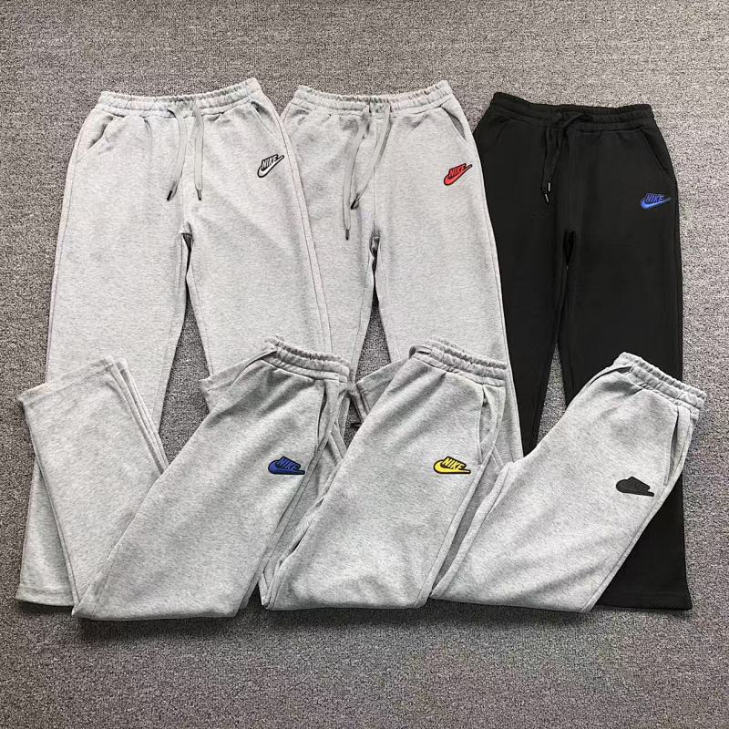 NIKE TROUSERS 2111131201（im 170cm 60kg i wear size L in the phot）