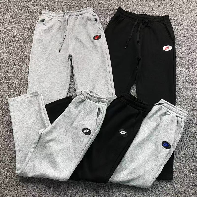 NIKE TROUSERS 2111131101（im 170cm 60kg i wear size L in the phot）