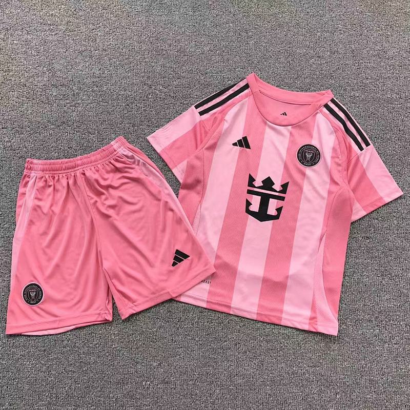 FOOTBALL T-SHIRT SHORTS CHILD 11021624002