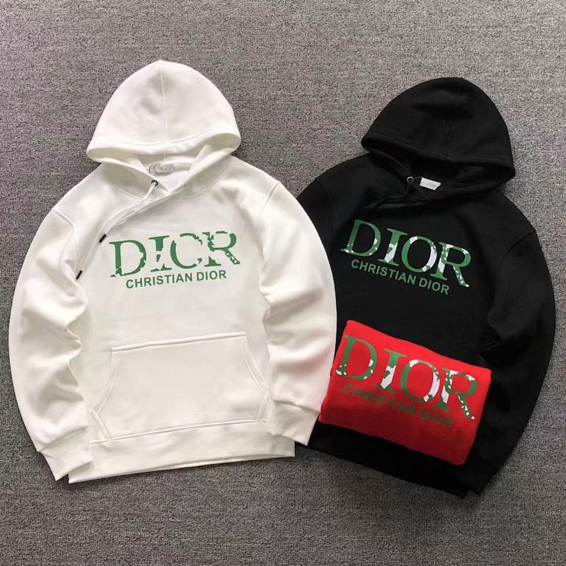 DIOR HOODIE 2112101601（im 170cm 60kg i wear size M in the phot）