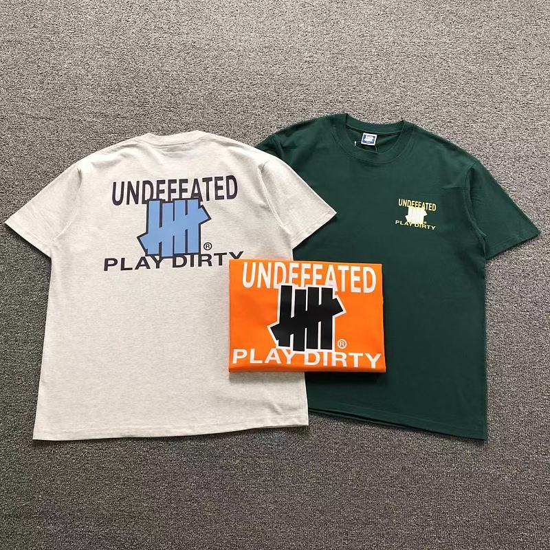 UNDEFEATED T-SHIRT 126231802（im 170cm 60kg i wear size L in the phot）