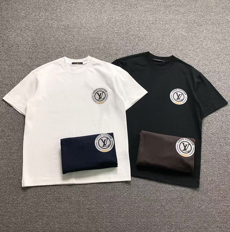 LV T-SHIRT 3201215021（im 170cm 60kg i wear size M in the phot）