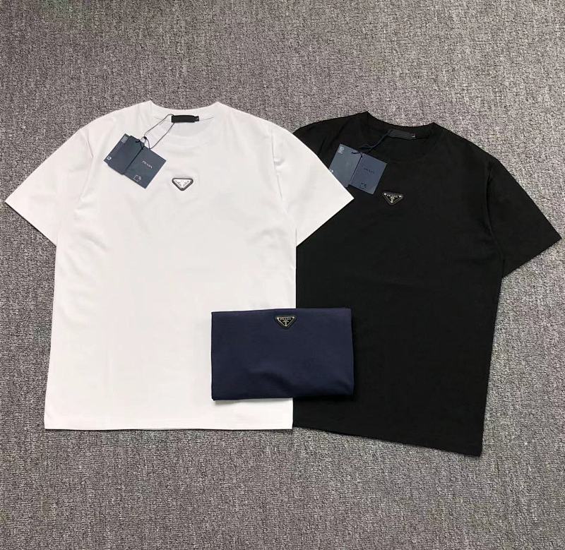 PRADA T-SHIRT 312090905（im 170cm 57kg i wear size L in the phot）