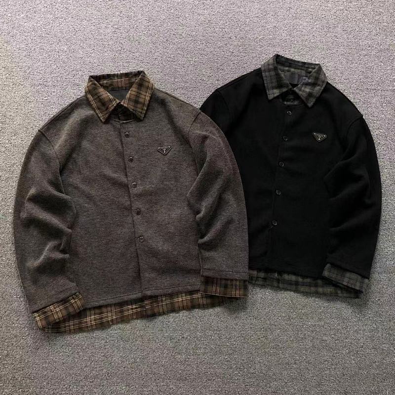 PRADA LONG SLEEVED 22031412001（im 170cm 60kg i wear size L in the phot）