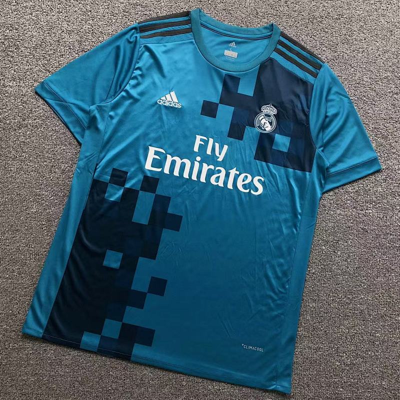 FOOTBALL T-SHIRT 1232530002（im 170cm 65kg i wear size L in the phot）