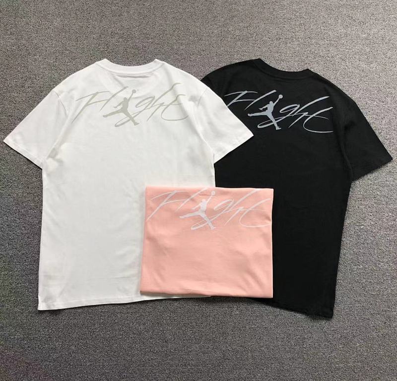 AIR JORDAN T-SHIRT 502160119（im 170cm 57kg i wear size L in the phot）