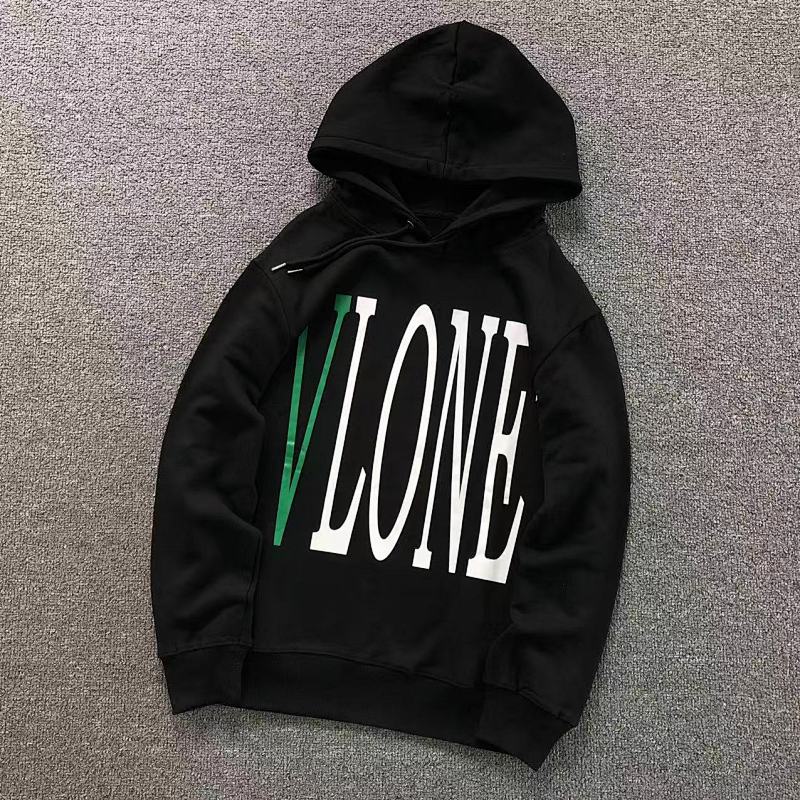 VLONE HOODIE 510115991（im 170cm 60kg i wear size S in the phot）