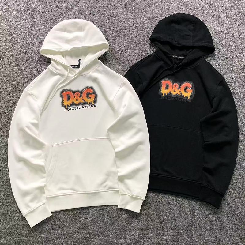 DOLCE GABBANA HOODIE 2206150604（im 170cm 60kg i wear size L in the phot）