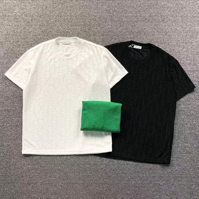 DIOR T-SHIRT 1112260232（im 170cm 60kg i wear size M in the phot）