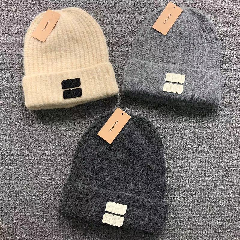 MIU MIU HAT 127311143