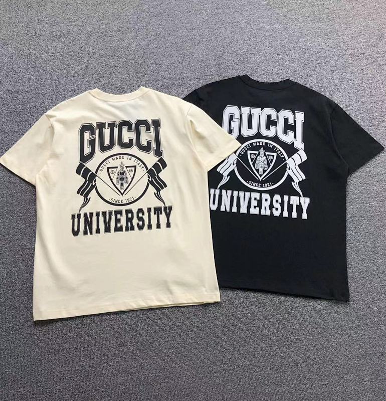 GUCCI T-SHIRT 311211521（im 170cm 57kg i wear size S in the phot）