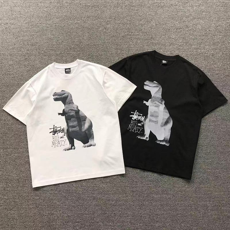 STUSSY T-SHIRT 511274882（im 170cm 60kg i wear size S in the phot）