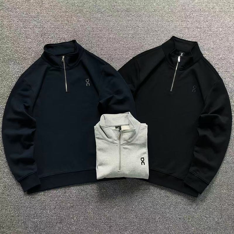 ON HOODIE 4207131001（im 170cm 60kg i wear size 2XL in the phot）