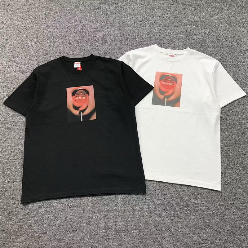 SUPREME T-SHIRT 1106135202（im 170cm 60kg i wear size XL in the phot）