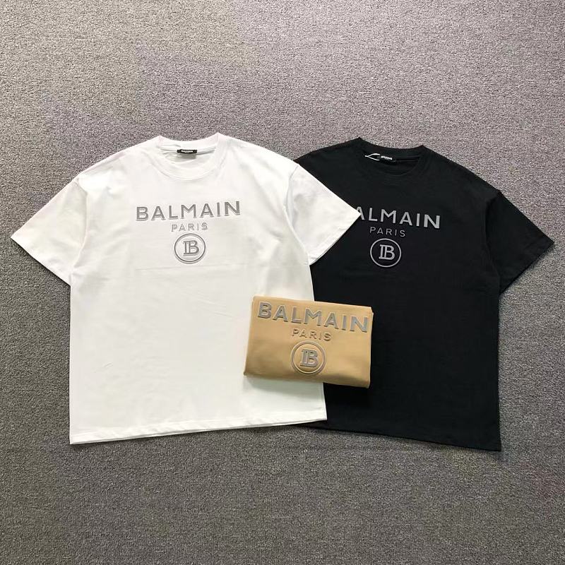 BALMAIN T-SHIRT 3206080821（im 170cm 60kg i wear size M in the phot）
