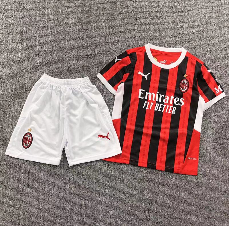 FOOTBALL CHILD T-SHIRT SHORTS 1110326002