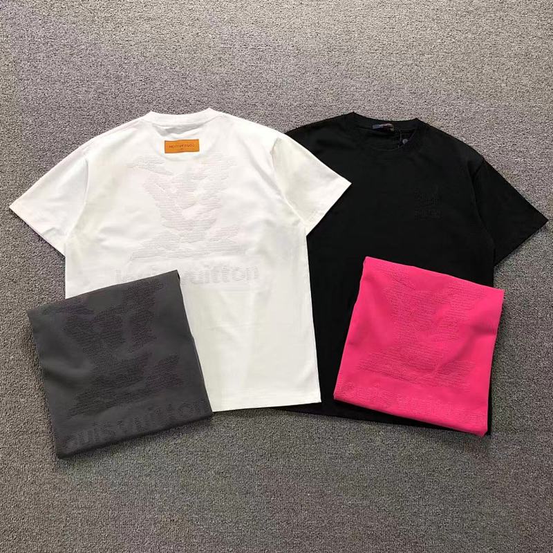 LV T-SHIRT 11122004137（im 170cm 60kg i wear size M in the phot）
