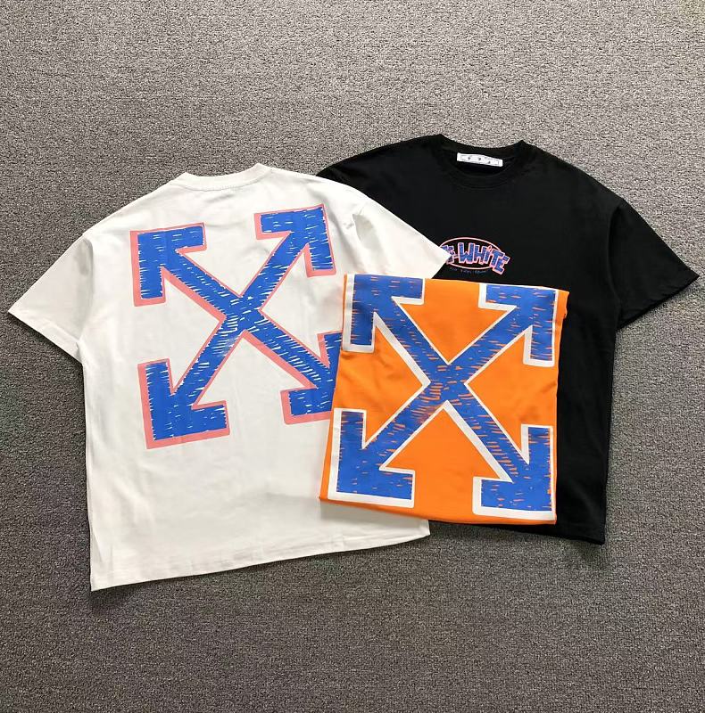 OFF-WHITE T-SHIRT 2204292101（im 170cm 60kg i wear size M in the phot）