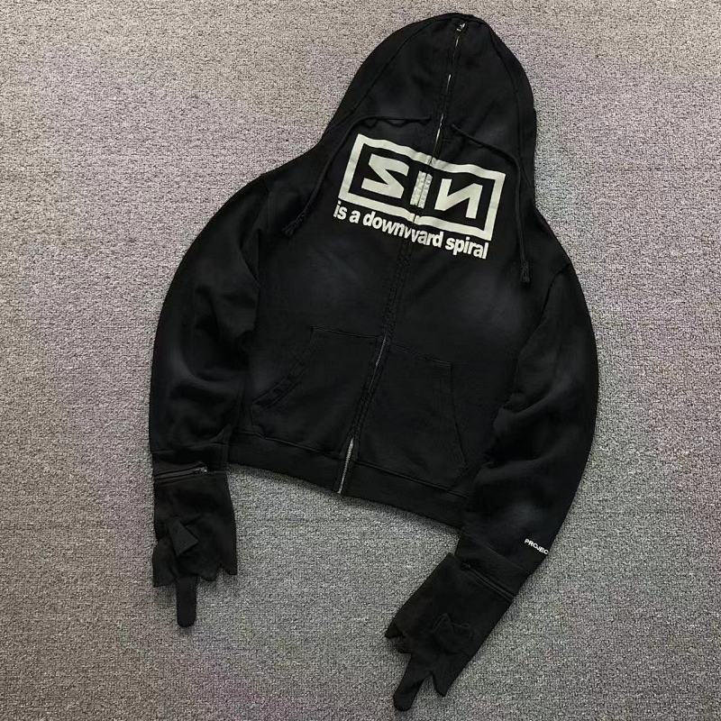 GRAILZ HOODIE 4109050377（im 170cm 60kg i wear size 1 in the phot）