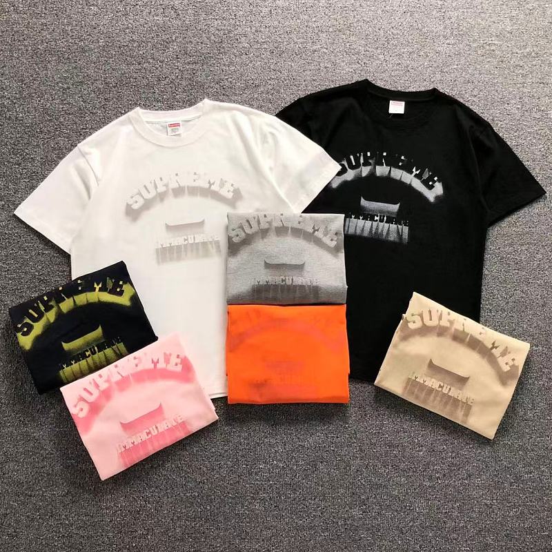 SUPREME T-SHIRT 4208204802 （im 170cm 60kg i wear size M in the phot）