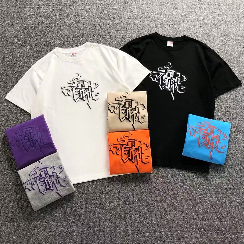 SUPREME T-SHIRT 4208206002（im 170cm 60kg i wear size L in the phot）
