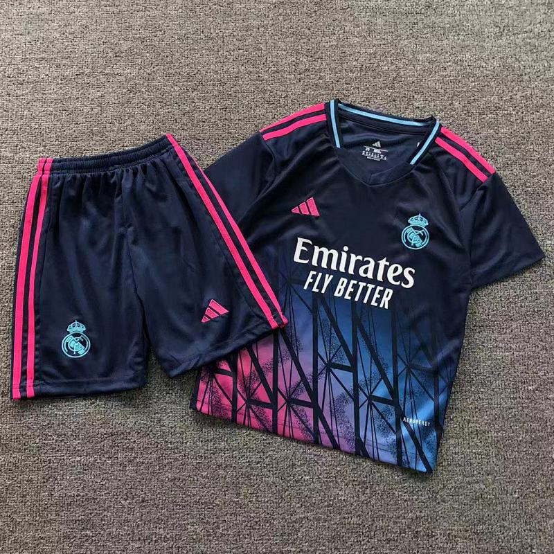 FOOTBALL T-SHIRT SHORTS CHILD 11111430002