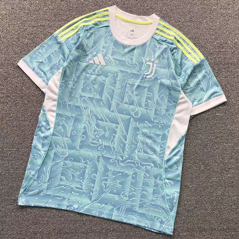 FOOTBALL T-SHIRT 11111315002（im 170cm 60kg i wear size L in the phot）