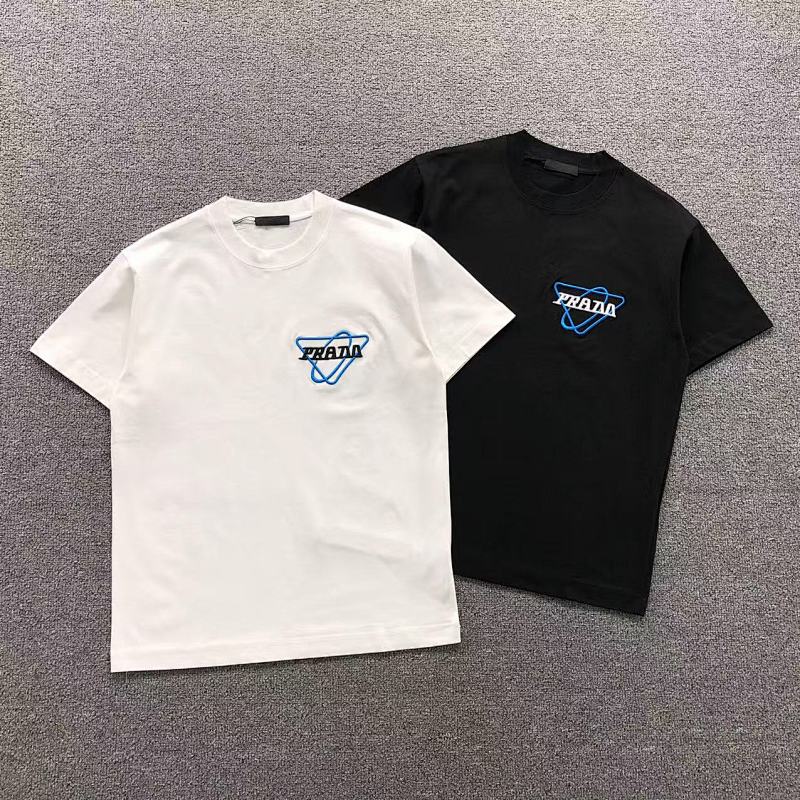 PRADA T-SHIRT 505175081（im 170cm 60kg i wear size M in the phot）