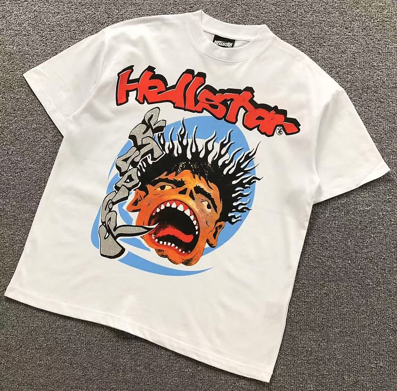 HELLSTAR T-SHIRT 5260850162（im 170cm 60kg i wear size M in the phot）