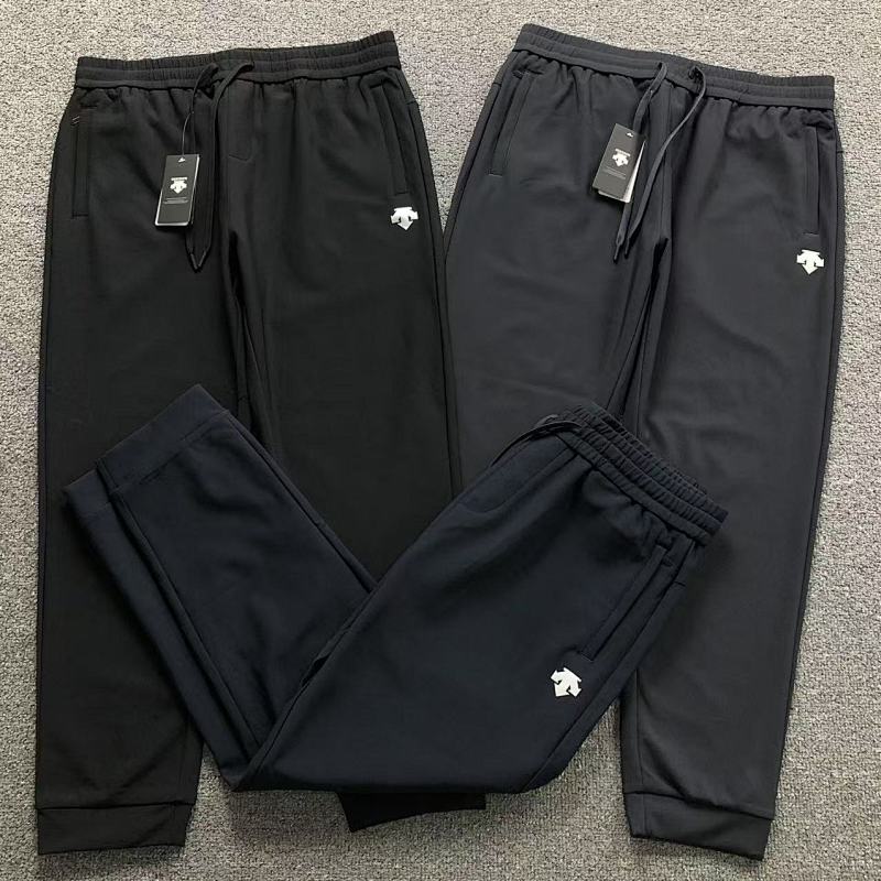 DESCENTE TROUSERS 2110201901（im 170cm 60kg i wear size 3XL in the phot）
