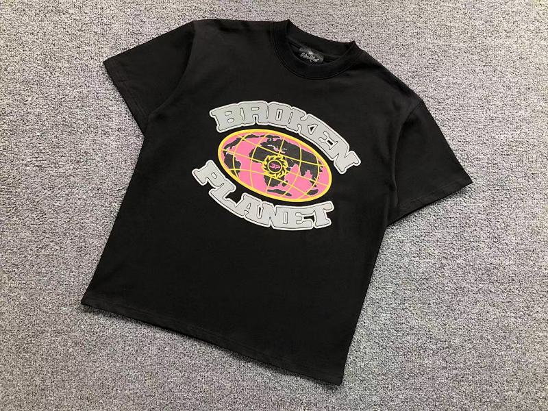 BROKEN PLANET T-SHIRT 213292734（im 170cm 60kg i wear size S in the phot）