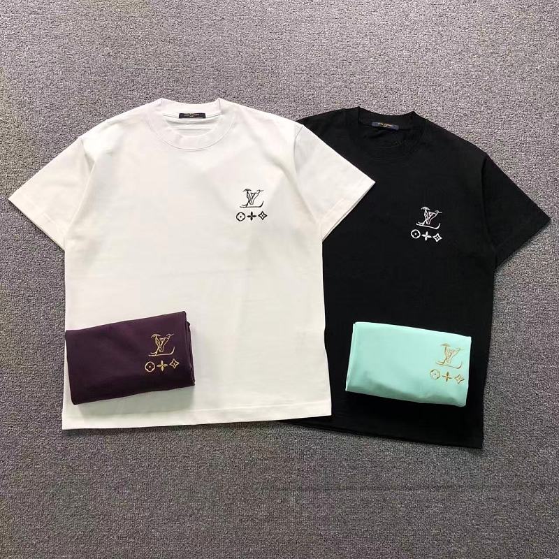LV T-SHIRT 5261605147（im 170cm 60kg i wear size L in the phot）