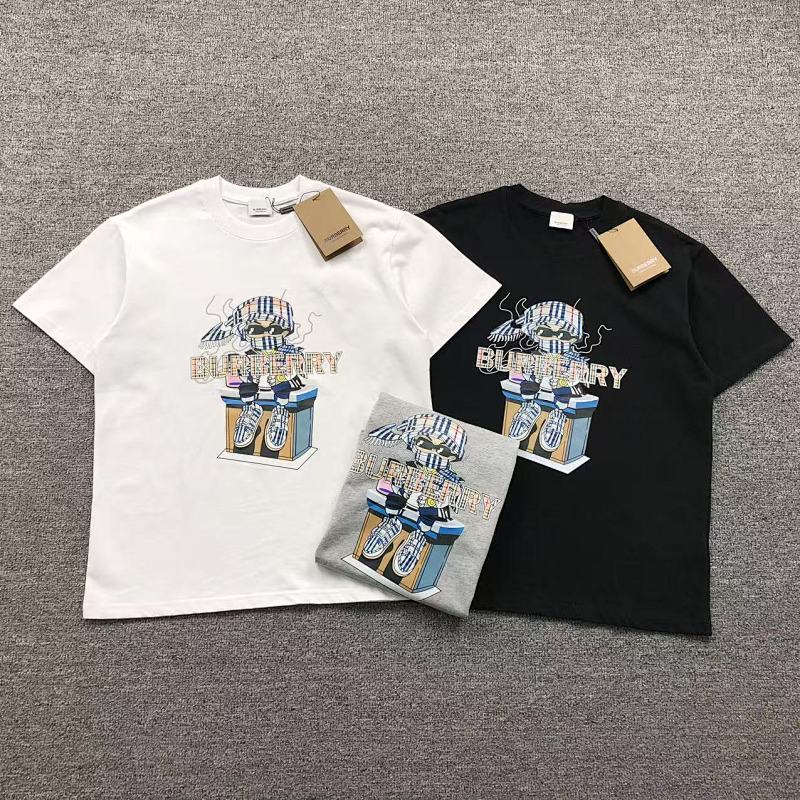 BURBERRY T-SHIRT 411186921（im 170cm 57kg i wear size M in the phot）