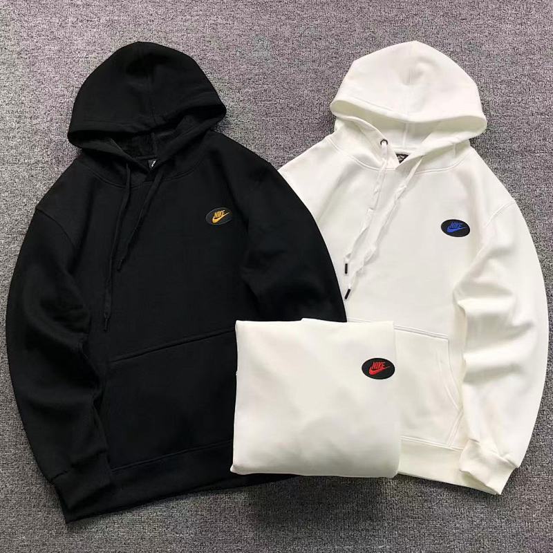 NIKE HOODIE 2111131001（im 170cm 60kg i wear size XL in the phot）