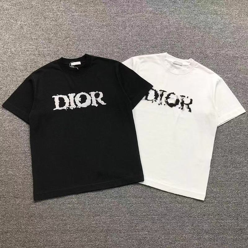 DIOR T-SHIRT 525290681（im 170cm 60kg i wear size S in the phot）
