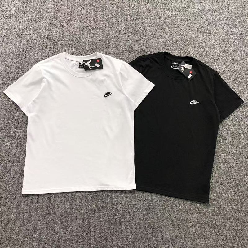 NIKE T-SHIRT 213110757（im 170cm 60kg i wear size M in the phot）