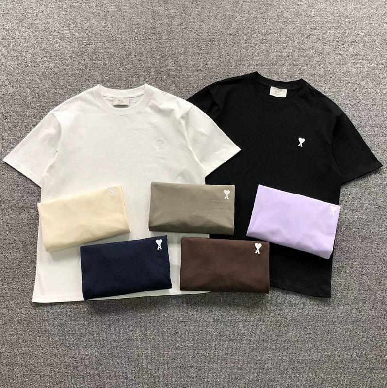 AMI T-SHIRT 504081021（im 170cm 60kg i wear size M in the phot）