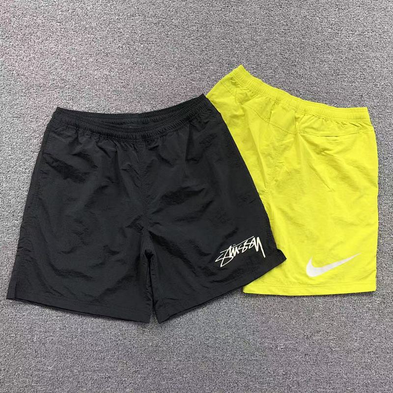 STUSSY NIKE SHORTS 502162419（im 170cm 57kg i wear size XL in the phot）