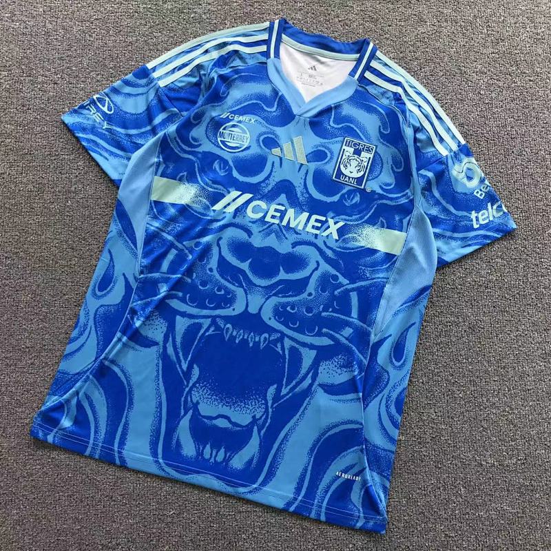 FOOTBALL T-SHIRT 11052312002（im 170cm 60kg i wear size L in the phot）