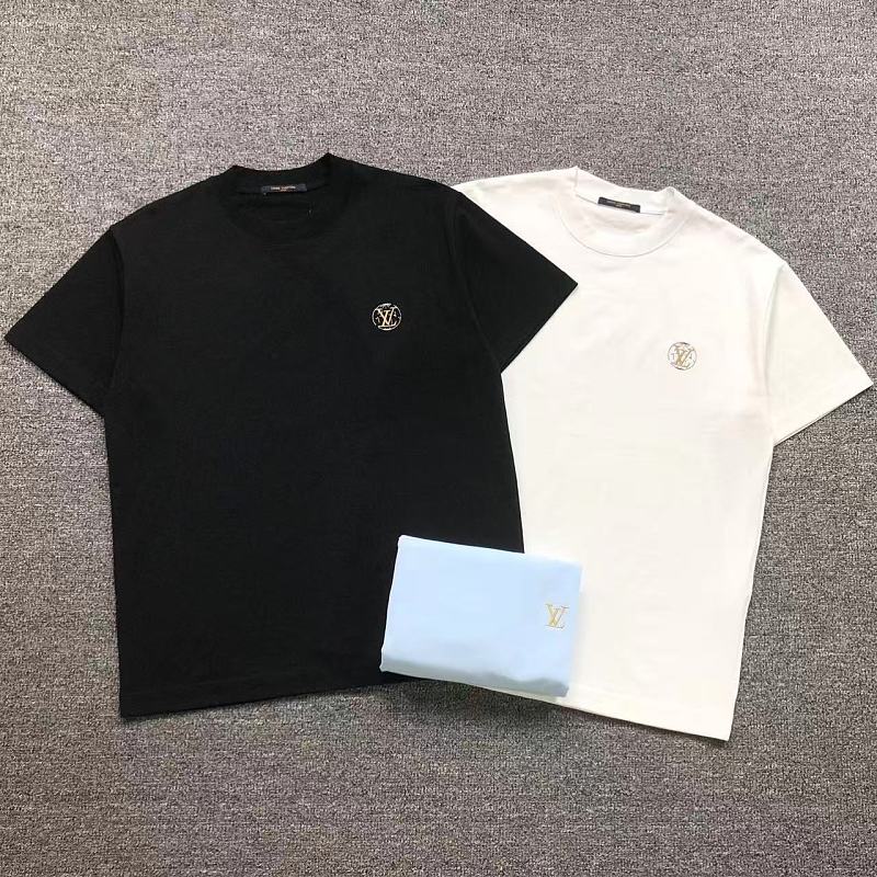 LV T-SHIRT 5260512147（im 170cm 60kg i wear size L in the phot）