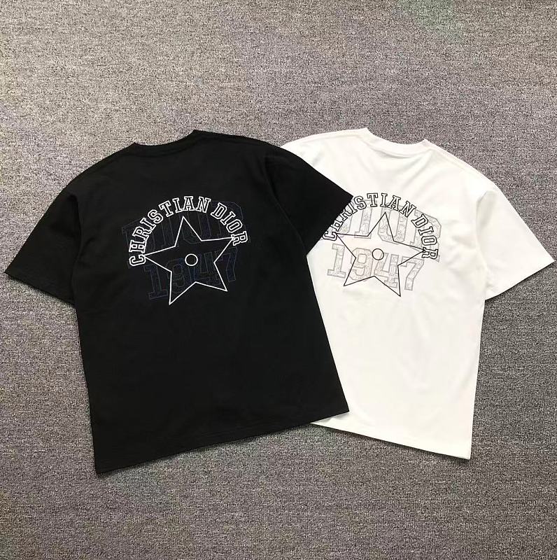 DIOR T-SHIRT 3207300520（im 170cm 60kg i wear size L in the phot）