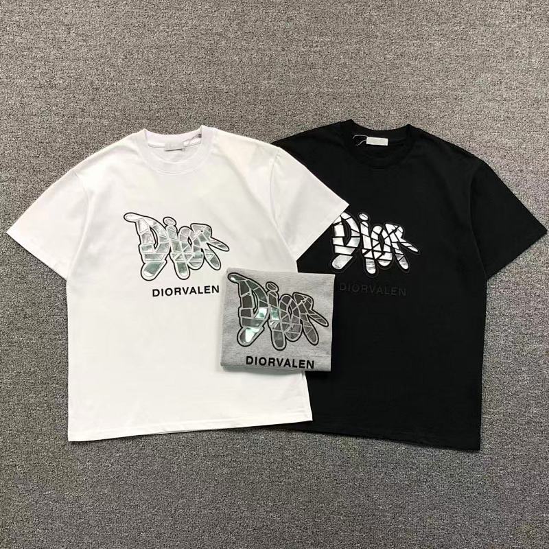 DIOR T-SHIRT 3203054521（im 170cm 60kg i wear size M in the phot）