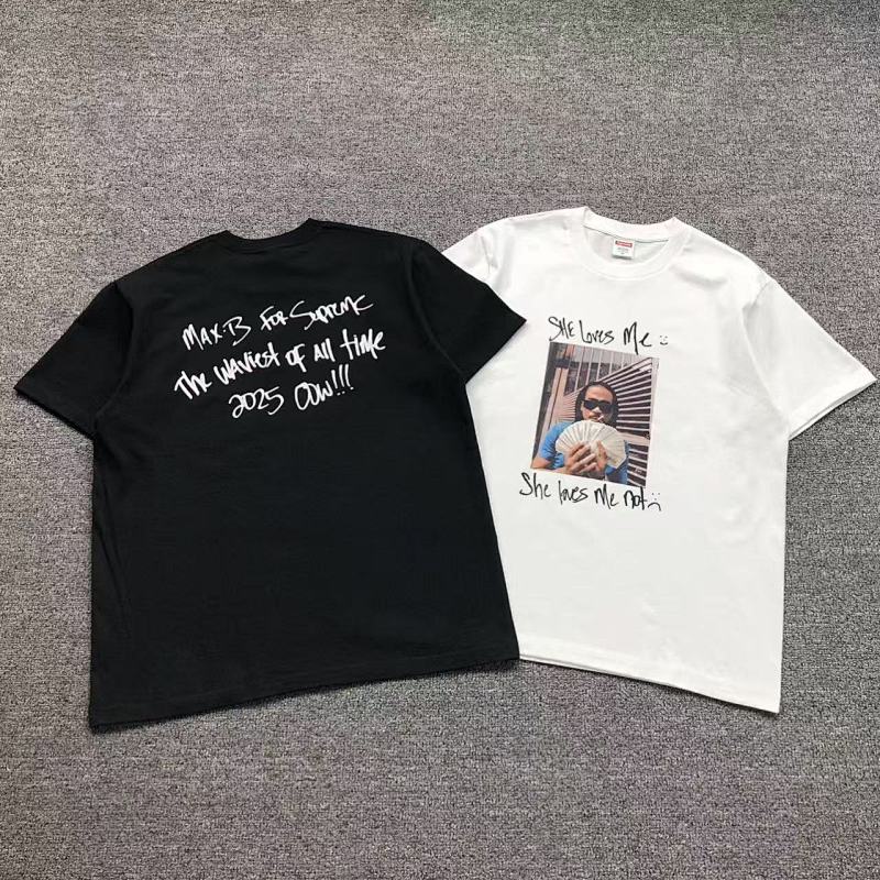 SUPREME T-SHIRT 1106134333（im 170cm 60kg i wear size M in the phot）