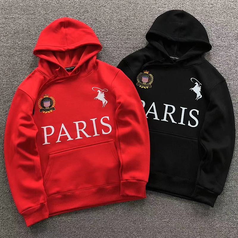 BALENCIAGA HOODIE 412111801（im 170cm 60kg i wear size M in the phot）