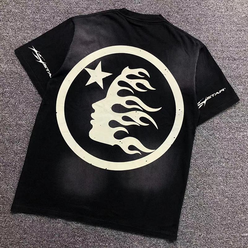 HELLSTAR T-SHIRT 213080672（im 170cm 55kg i wear size M in the phot）