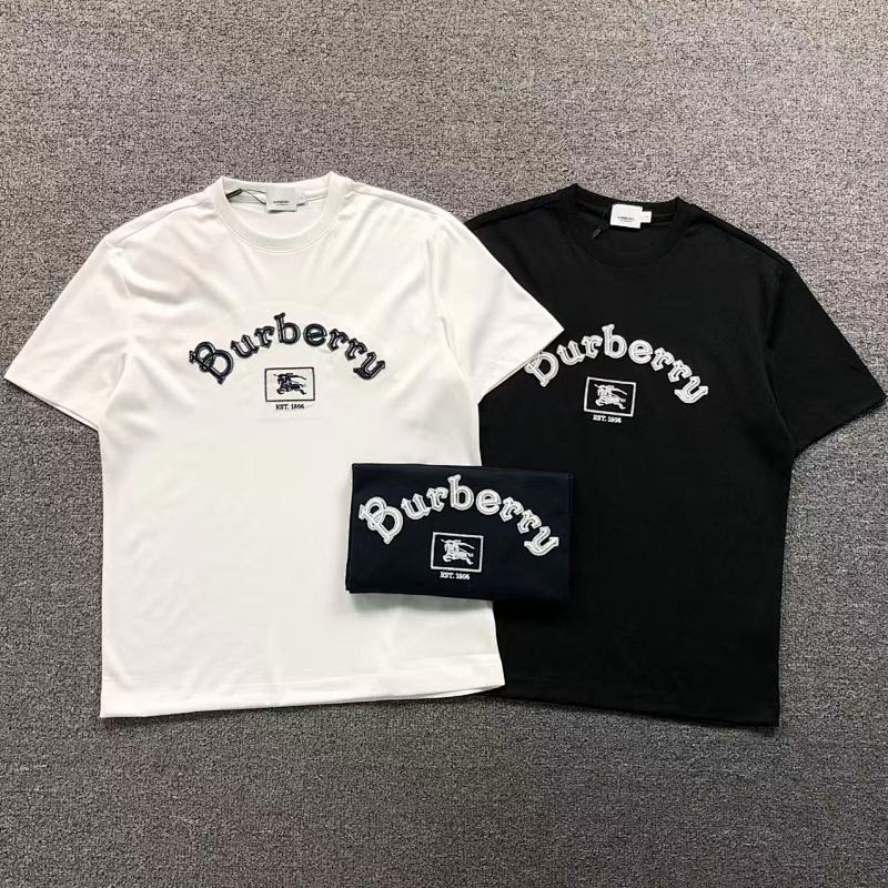 BURBERRY T-SHIRT 5211302147（im 170cm 60kg i wear size L in the phot）