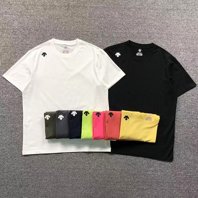 DESCENTE T-SHIRT 3112260205（im 170cm 60kg i wear size XL in the phot）