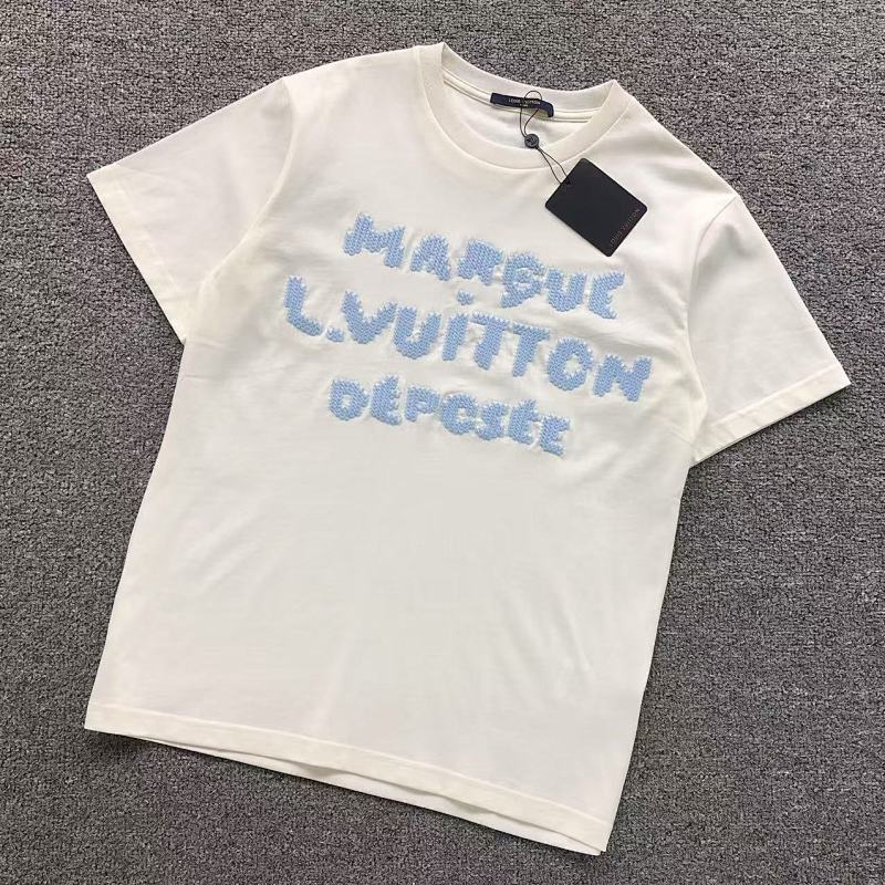 LV T-SHIRT 3111030321（im 170cm 60kg i wear size S in the phot）